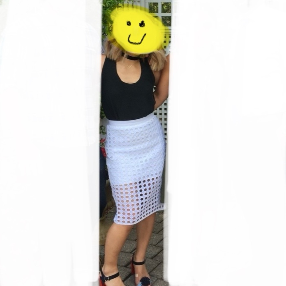 Banana Republic White Eyelet Dot Cutout Pencil Skirt
